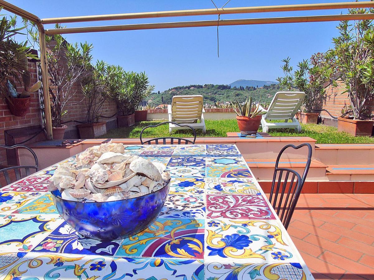 Piana Degli Ulivi A Lerici Apartment Exterior foto
